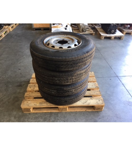 Gomme e cerchi Bremach GR 3.5